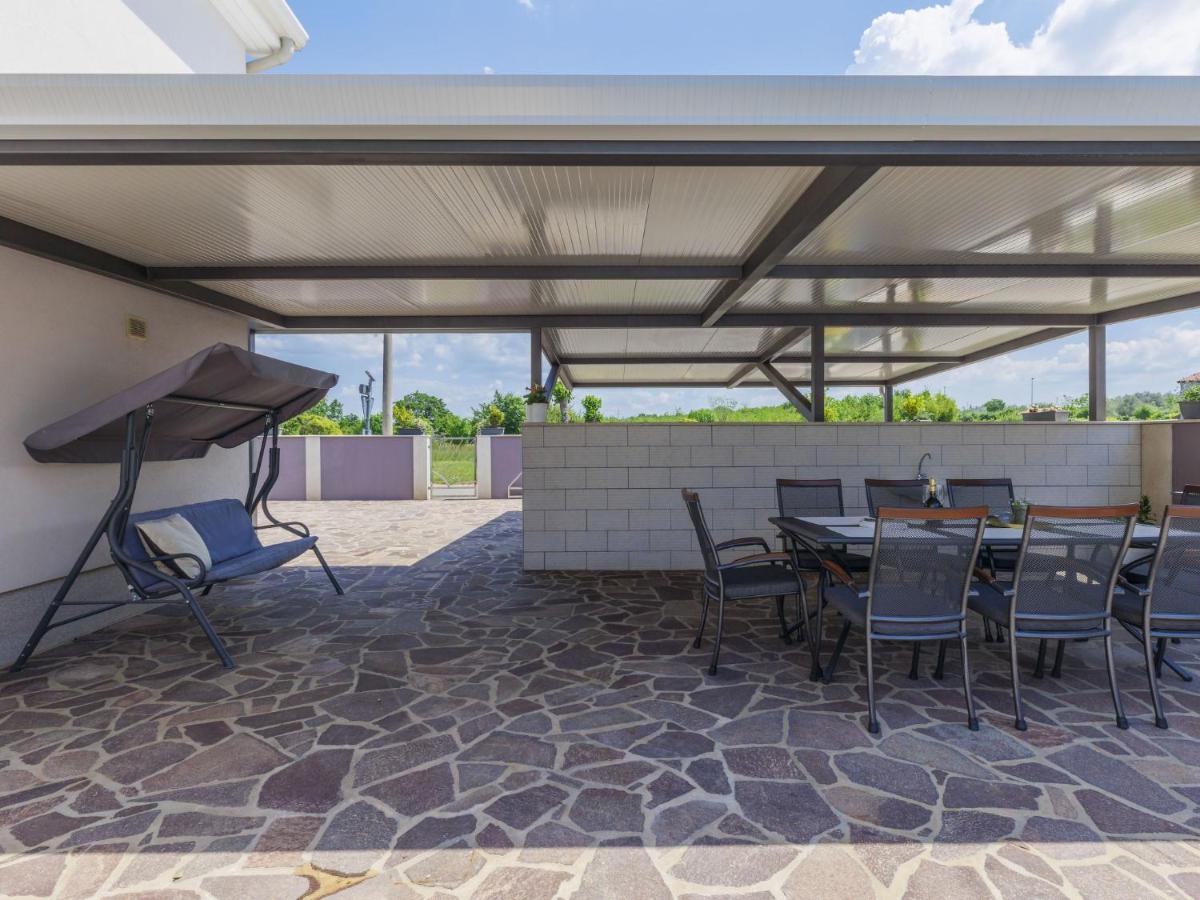 Holiday Home Villa Gocci By Interhome Kmeti Экстерьер фото